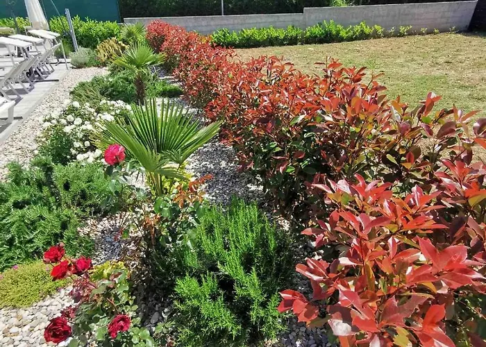 Apartment Lea With Pool 2