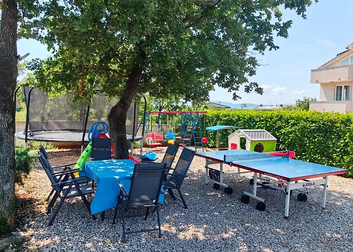 Apartament Lea With Pool 2 Malinska